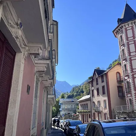 Lumineux Avec Balcon Au Coeur De - Fr-1-812-148 Daire *