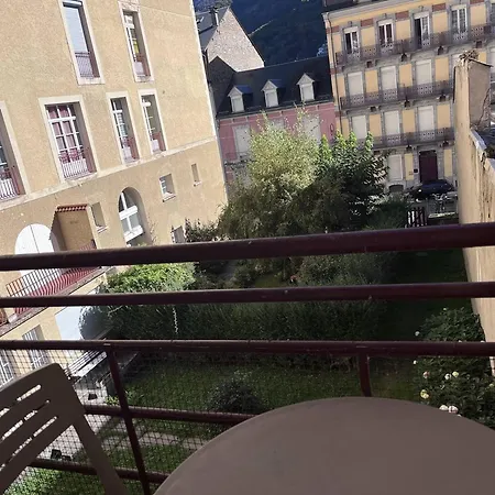 Lumineux Avec Balcon Au Coeur De - Fr-1-812-148 Daire *