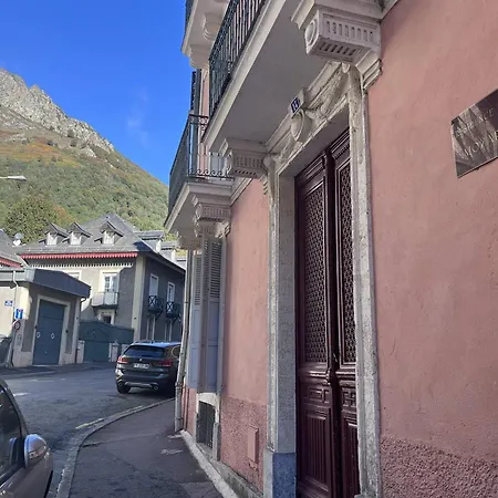 Daire Lumineux Avec Balcon Au Coeur De - Fr-1-812-148 Cauterets